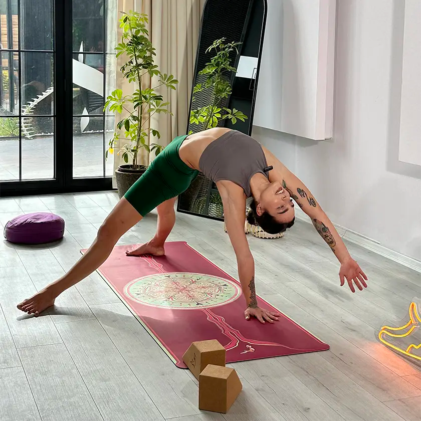 Mandala Serisi Follow The White Rabbit 4.1 mm Doğal Kauçuk Kaydırmaz Yoga Matı